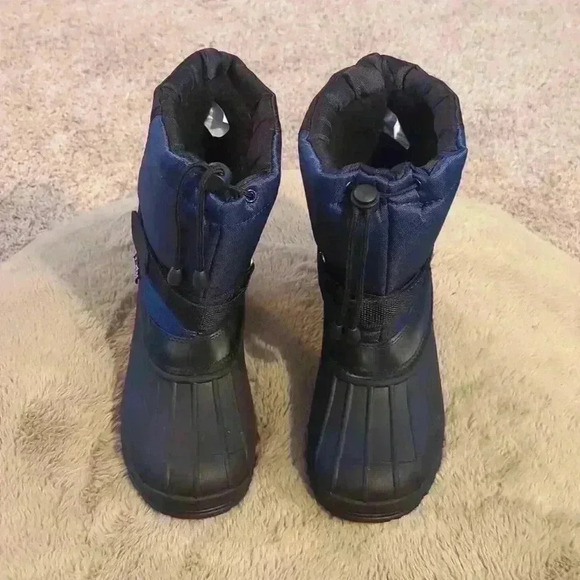 Skadoo, kids snow boot, size 4, black - Picture 2 of 6